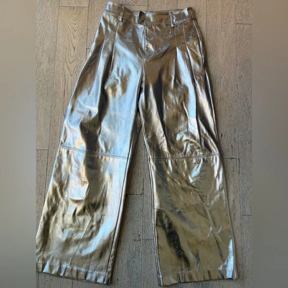 Women's Silver Metallic Pants - Picture 7 of 12